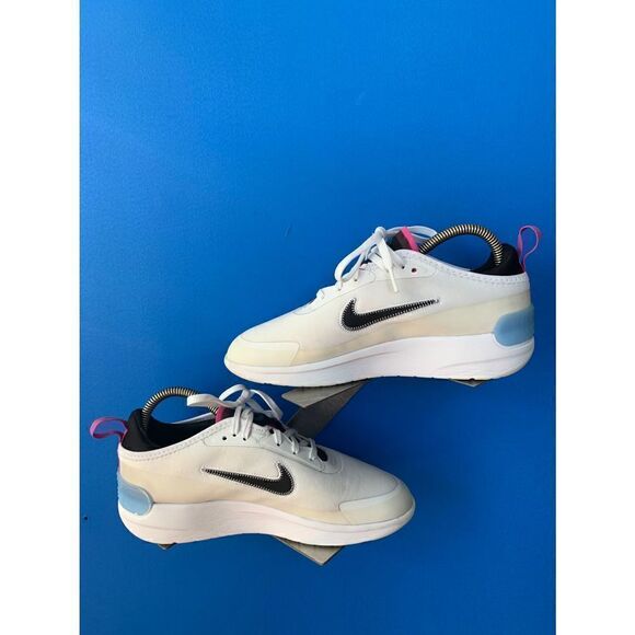 NIKE AMIXA CD5403-102 Light Weight Running Training Shoes US Women's Size 7.5 - Picture 2 of 6